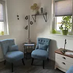 Lausbuben & Zicken - Im Gruenen Herzen Deutschlands Appartement *