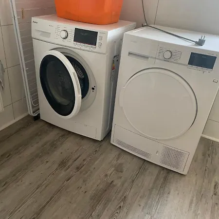 Lausbuben & Zicken - Im Gruenen Herzen Deutschlands Herleshausen