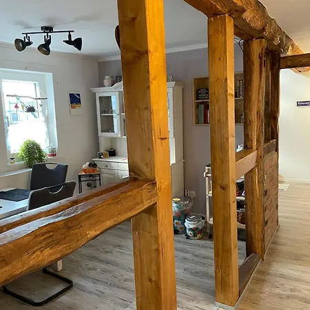 Lausbuben & Zicken - Im Gruenen Herzen Deutschlands