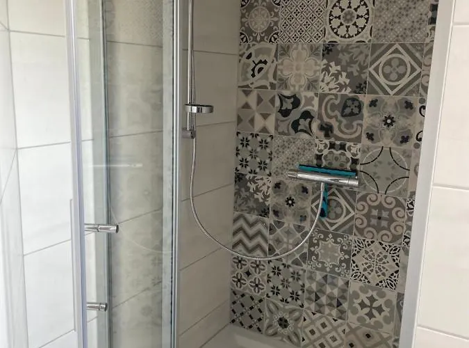 Lausbuben & Zicken - Im Gruenen Herzen Deutschlands *