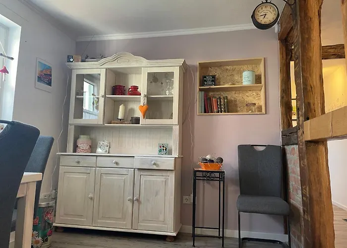 Lausbuben & Zicken - Im Gruenen Herzen Deutschlands * Herleshausen